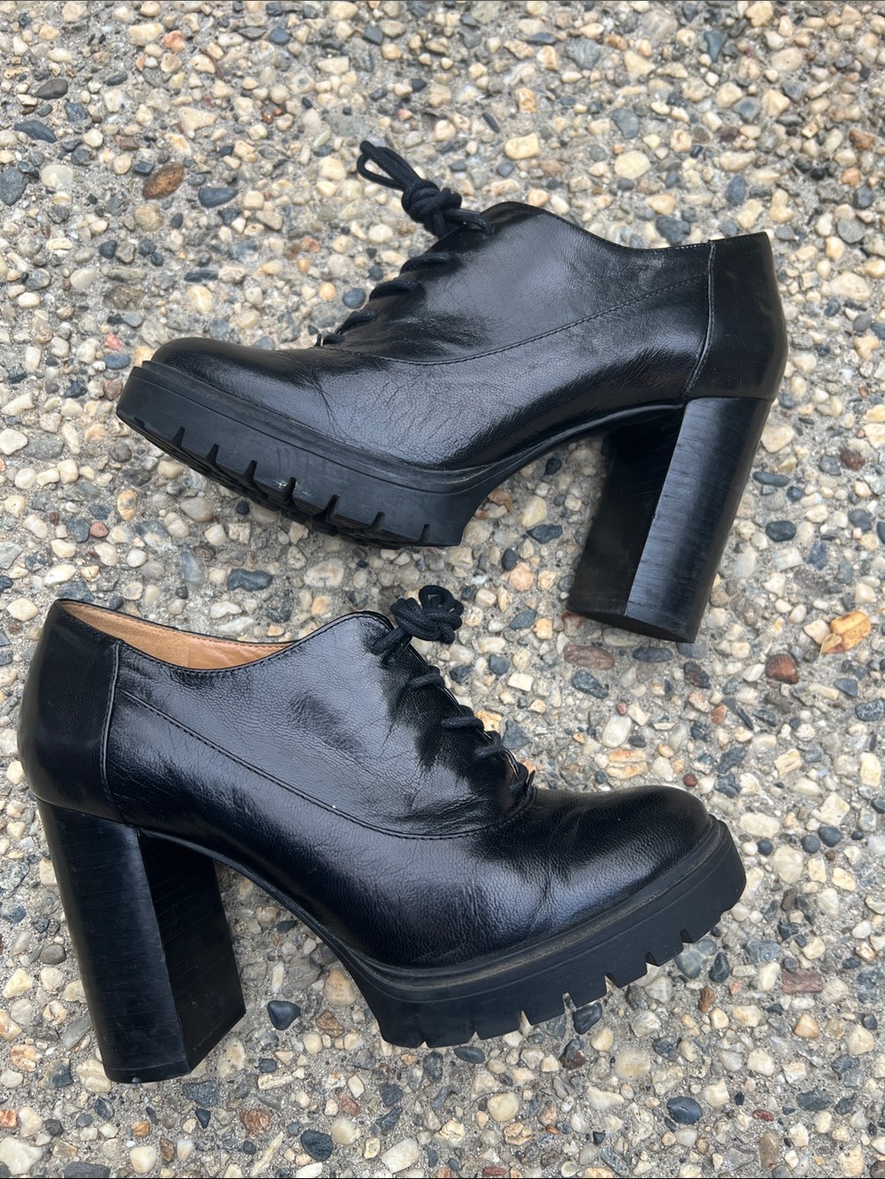 Nine West Black Leather Lace-Up Platform Oxfords